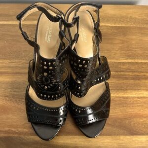 Naturalizer Isadore Womens Black Strappy Heels Open Toe Size 10 eyelet